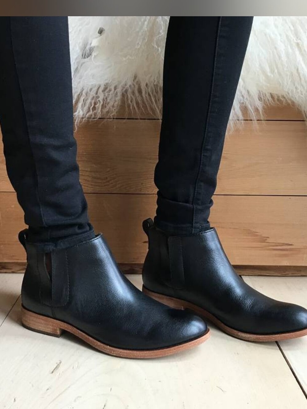 Kork Ease Velma Chelsea Ankle Bootie - Black Leather - Size 8.5M